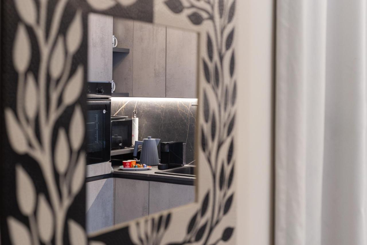 Liberty 37 Boutique Apartment Trieste Luaran gambar